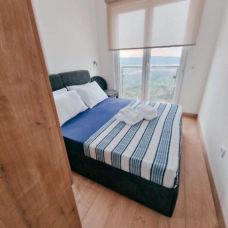 Cozy Apartments With Pool And Splendid Seaview Kavac Екстер'єр фото