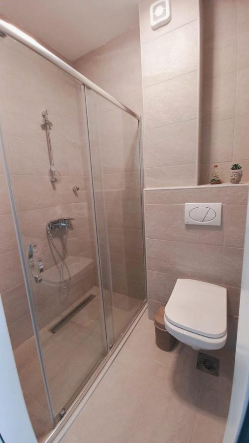 Cozy Apartments With Pool And Splendid Seaview Kavac Екстер'єр фото