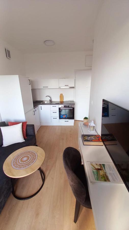 Cozy Apartments With Pool And Splendid Seaview Kavac Екстер'єр фото